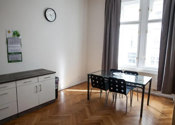 2B Pechackova Family Apartment With Balcony By The River